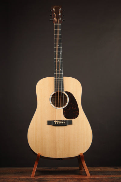 Martin D-10E