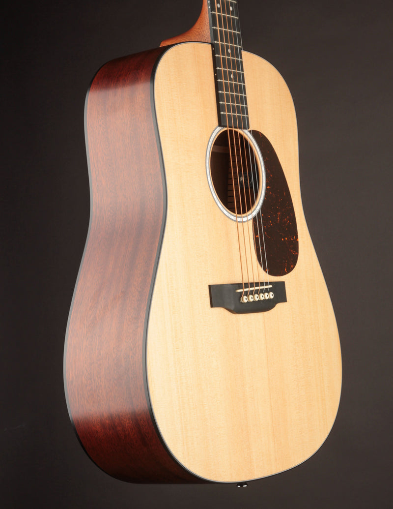 Martin D-10E