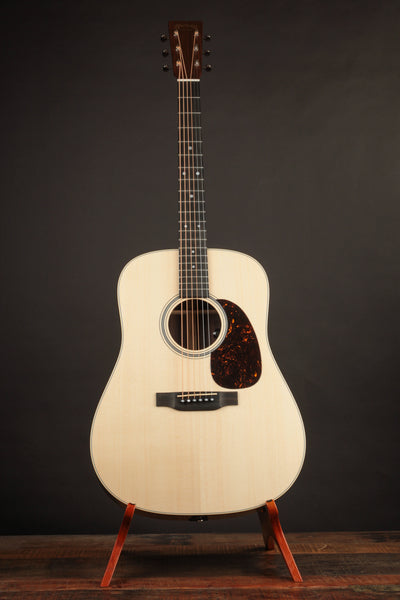 Martin D-16E Rosewood