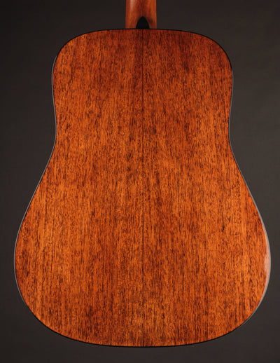 Martin D-18