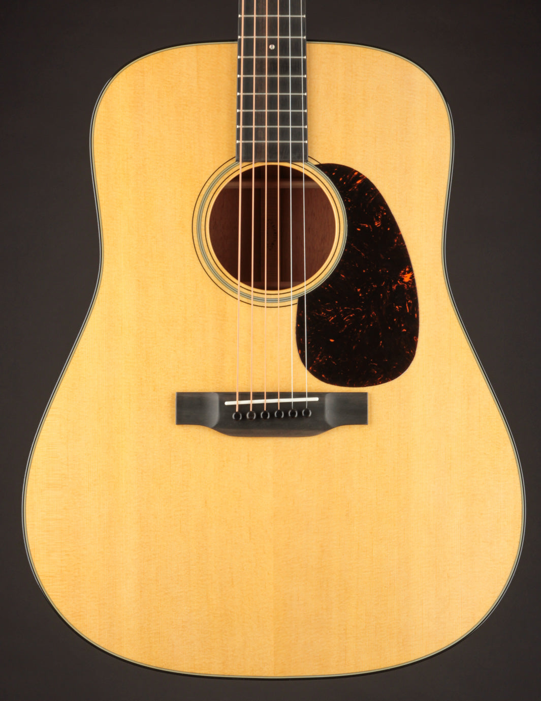 Martin D-18