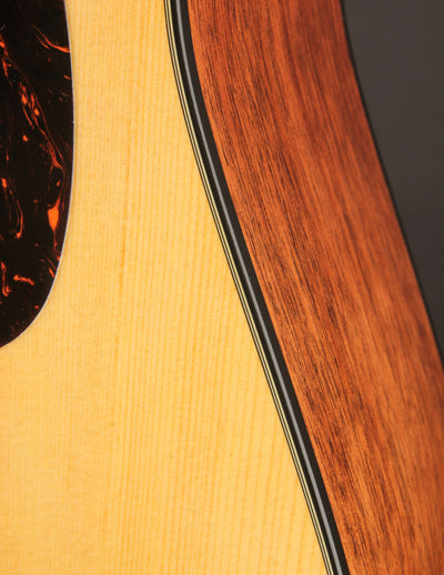 Martin D-18