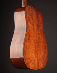 Martin D-18