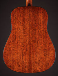 Martin D-18