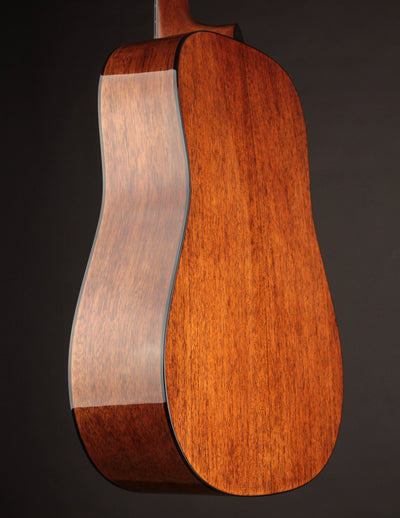 Martin D-18