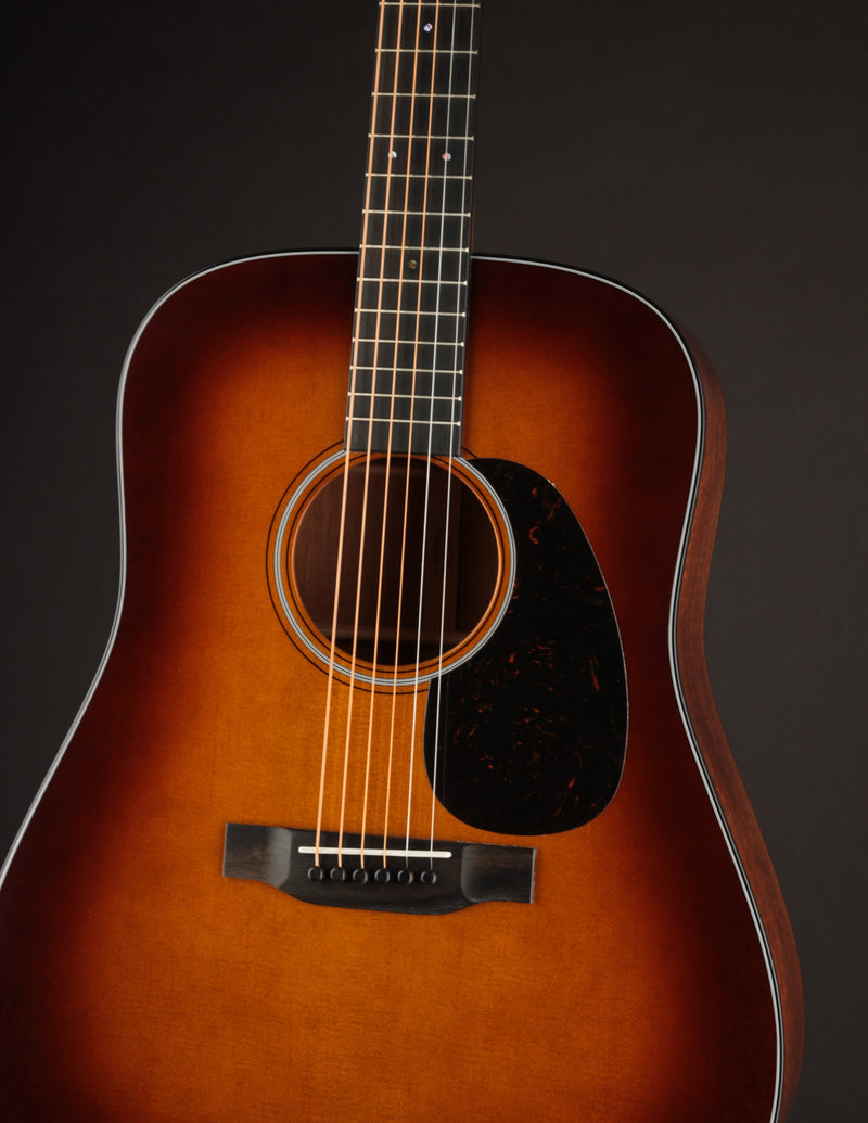 Martin D-18 1933 Ambertone
