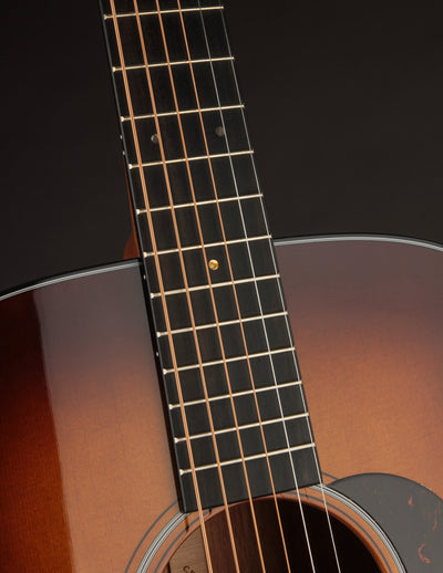 Martin D-18 1933 Ambertone