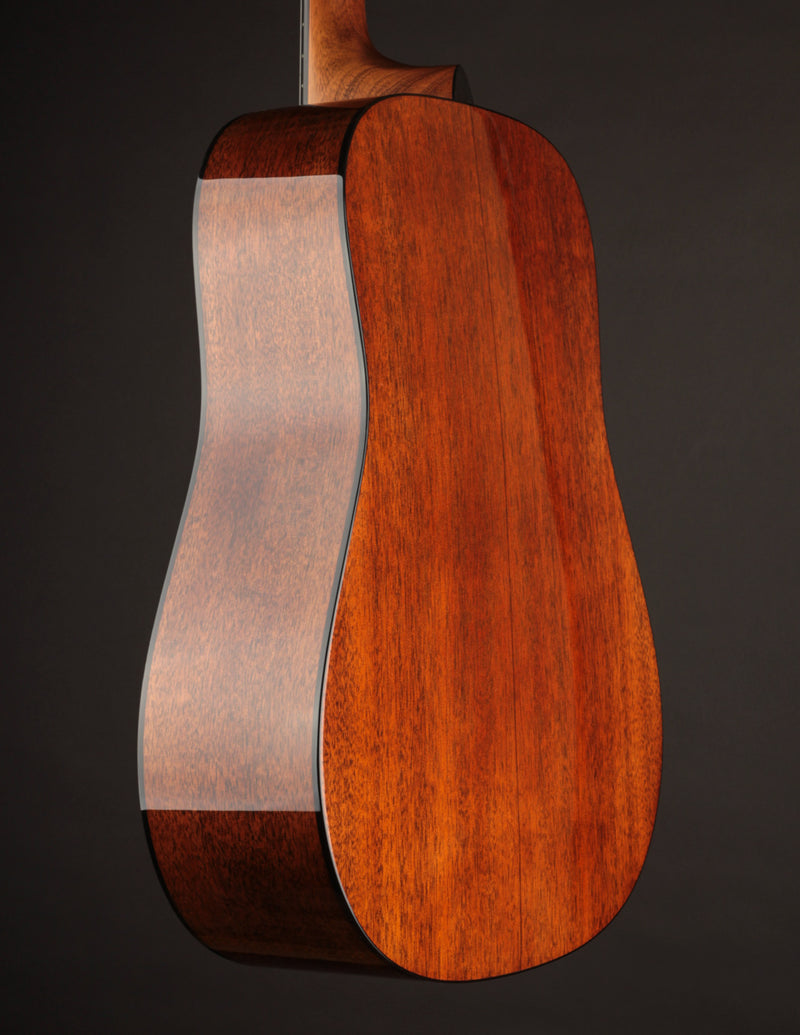 Martin D-18 1933 Ambertone