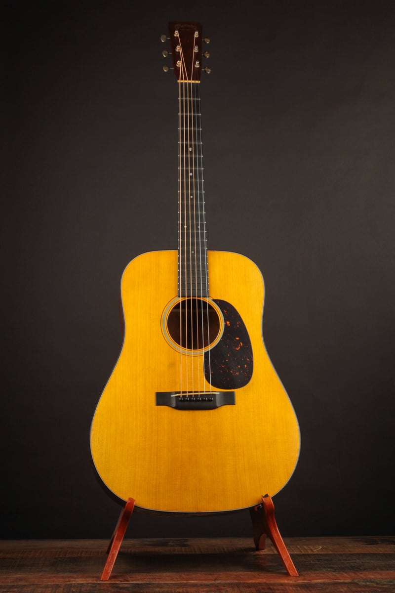 Martin D-18 Authentic 1937 VTS AGED