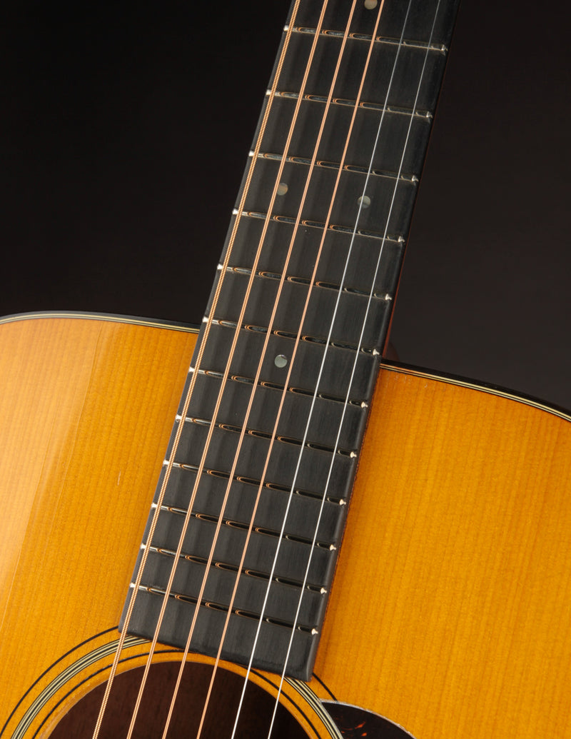 Martin D-18 Authentic 1937 VTS AGED