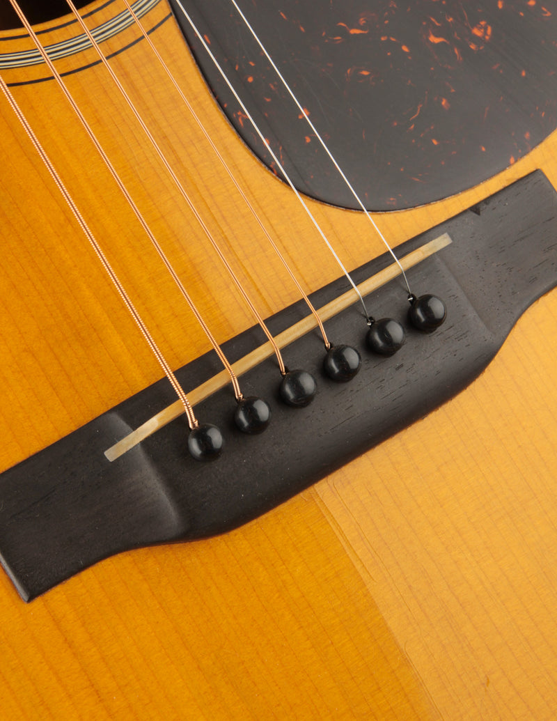 Martin D-18 Authentic 1937 VTS AGED
