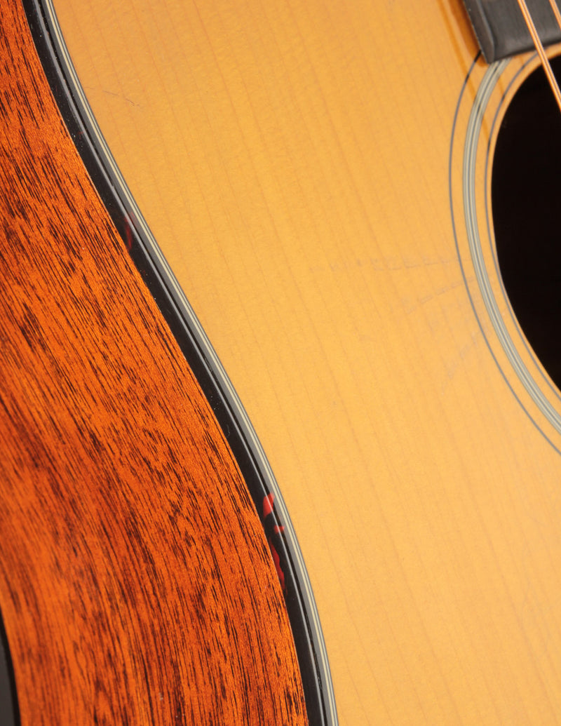 Martin D-18 Authentic 1937 VTS AGED