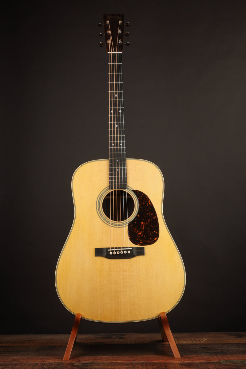 Martin D-28