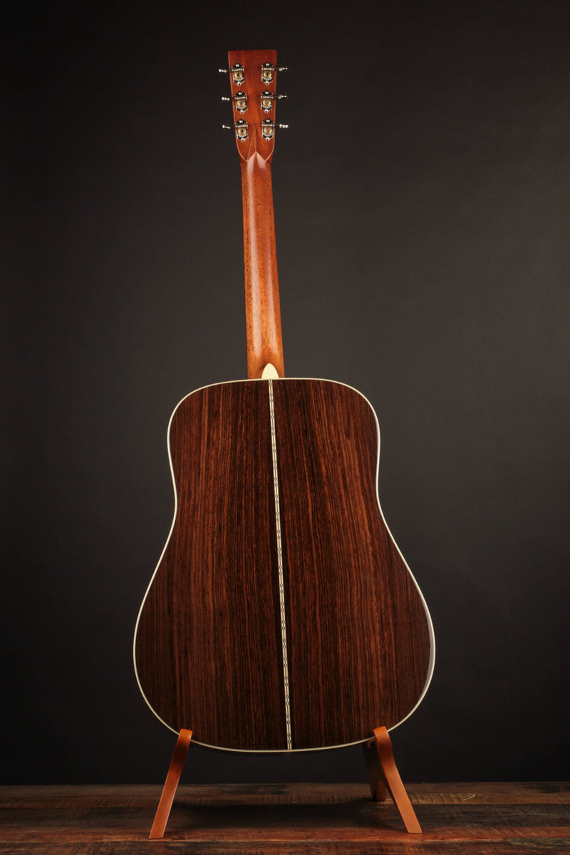 Martin D-28