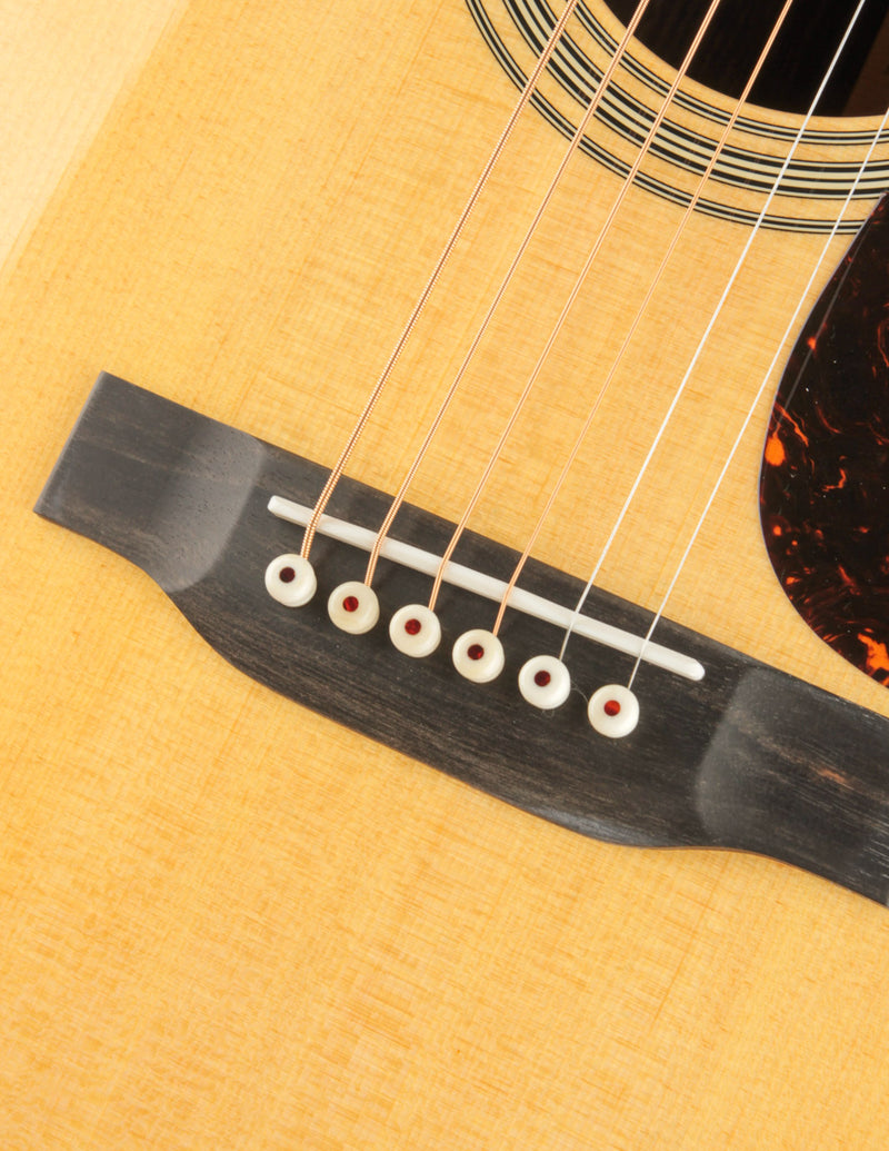 Martin D-28