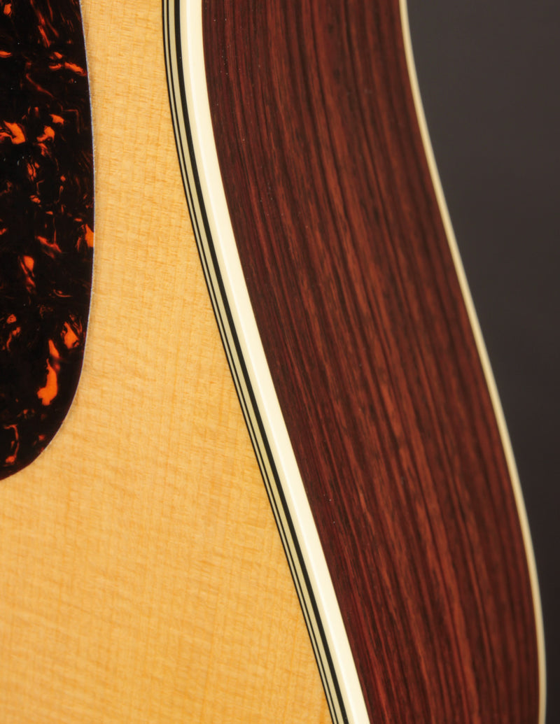 Martin D-28