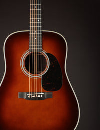 Martin D-28 Ambertone