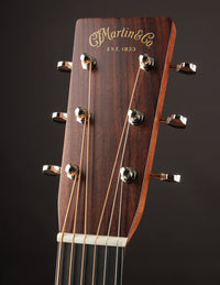 Martin D-28 Ambertone