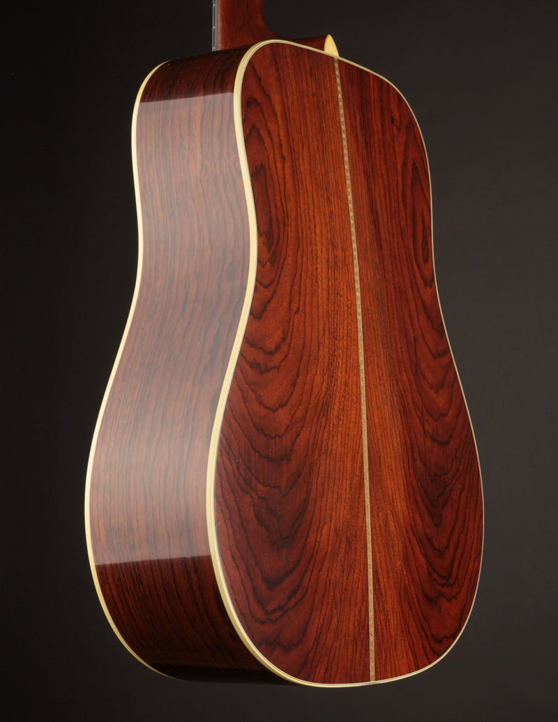 Martin D-28 Authentic 1937 VTS AGED