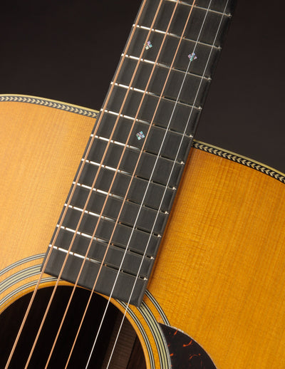 Martin D-28 Authentic 1937 VTS AGED