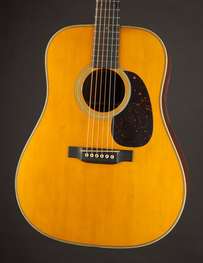 Martin D-28 Authentic 1937 VTS AGED