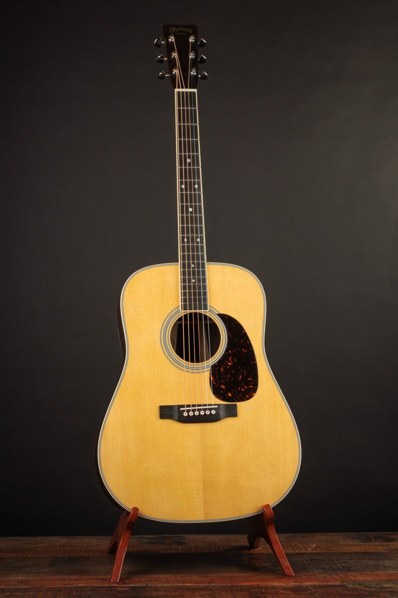 Martin D-35