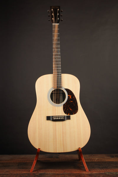 Martin D-X2E Billy Strings