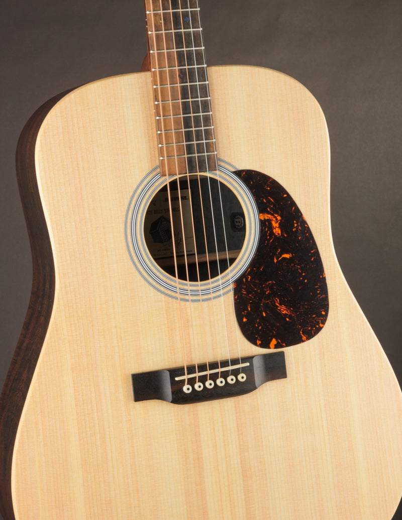 Martin D-X2E Billy Strings