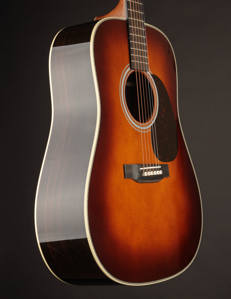 Martin HD-28 Ambertone