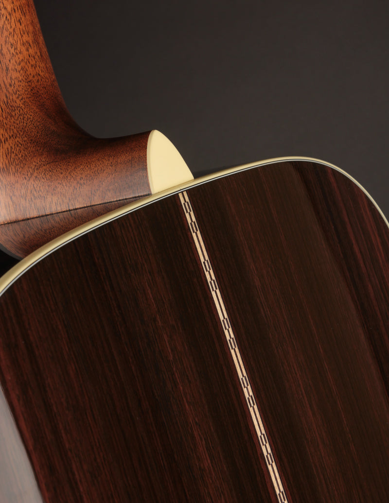 Martin OM-28