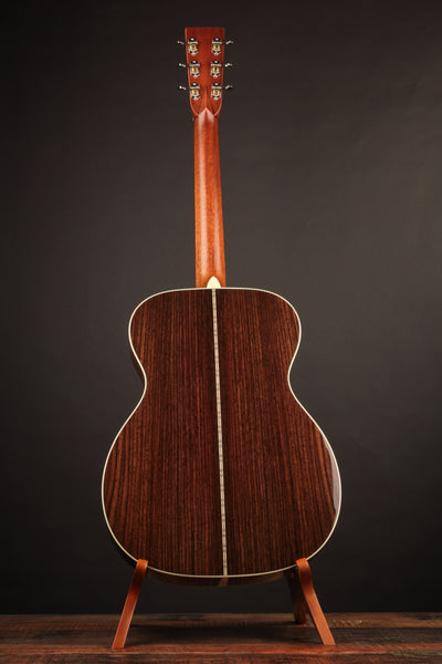 Martin OM-28