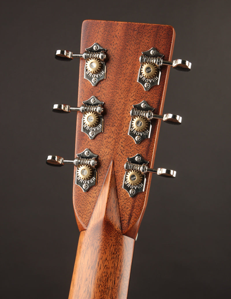 Martin OM-28