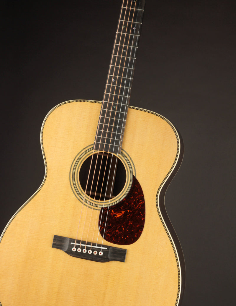 Martin OM-28
