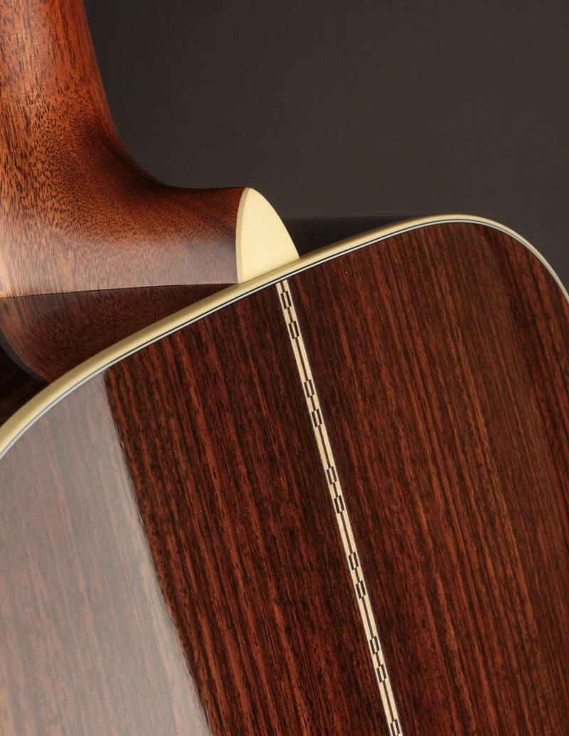 Martin OM-28