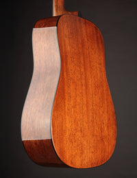 Martin D-18 1933 Ambertone