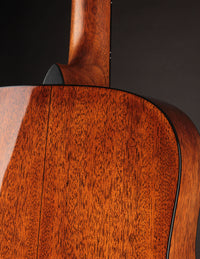 Martin D-18 1933 Ambertone