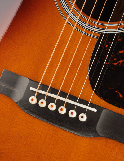 Martin OM-28 Sunburst