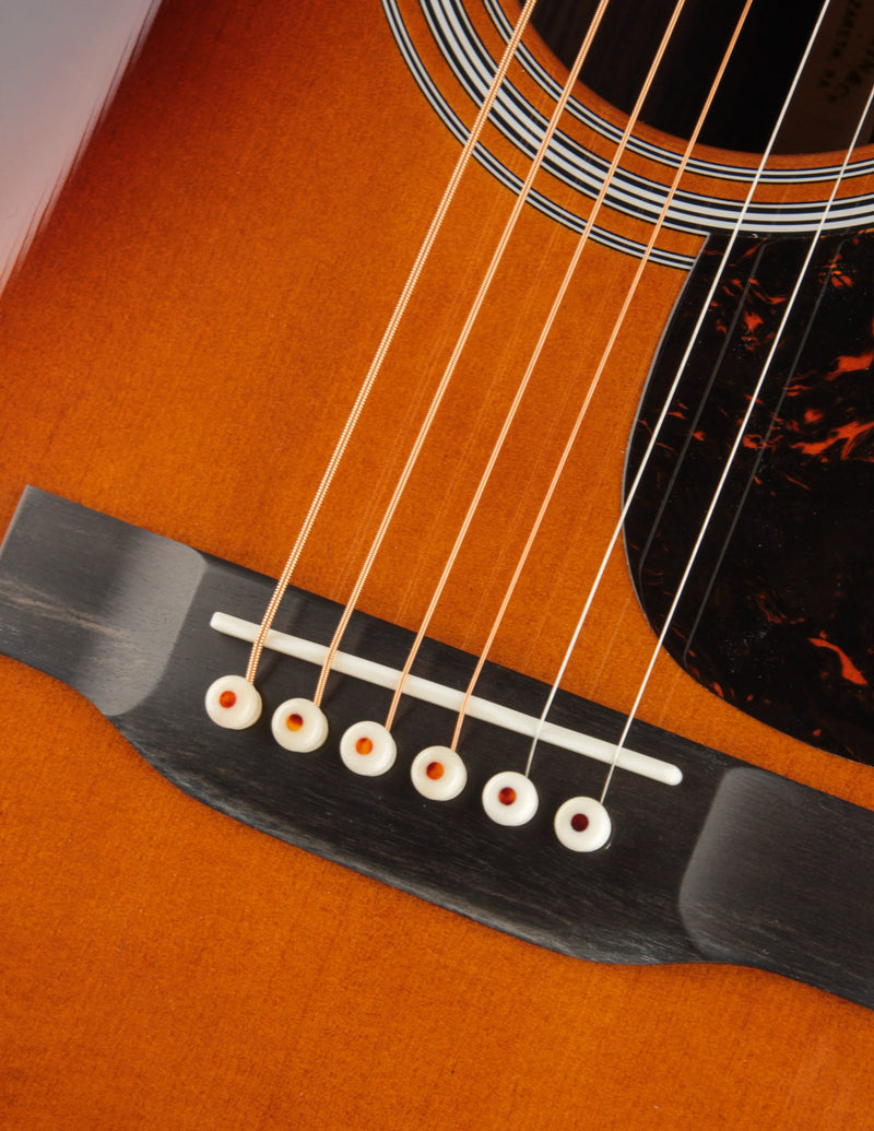 Martin OM-28 Sunburst
