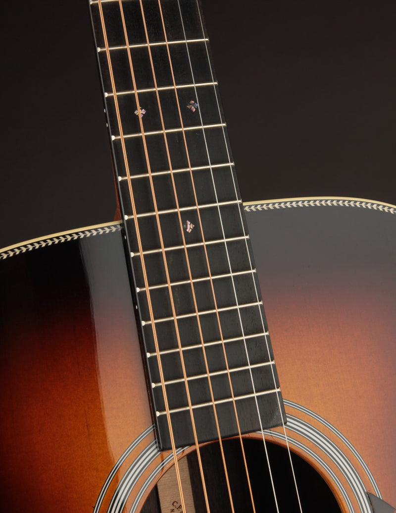 Martin OM-28 Sunburst