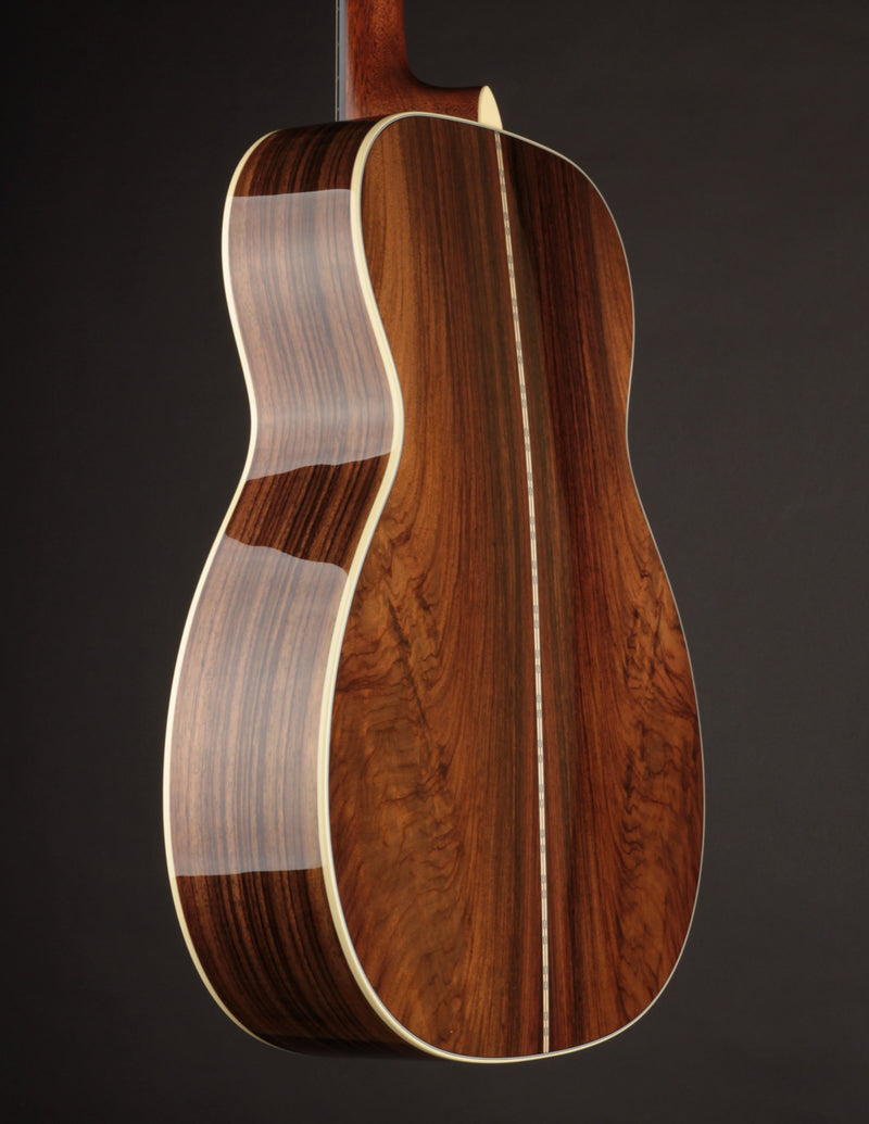 Martin Custom Shop 0000 28-Style Wild Grain Rosewood & European Spruce