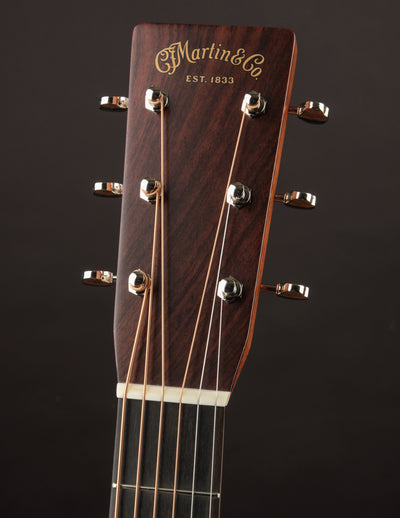 Martin Custom Shop 0000 28-Style Wild Grain Rosewood & European Spruce