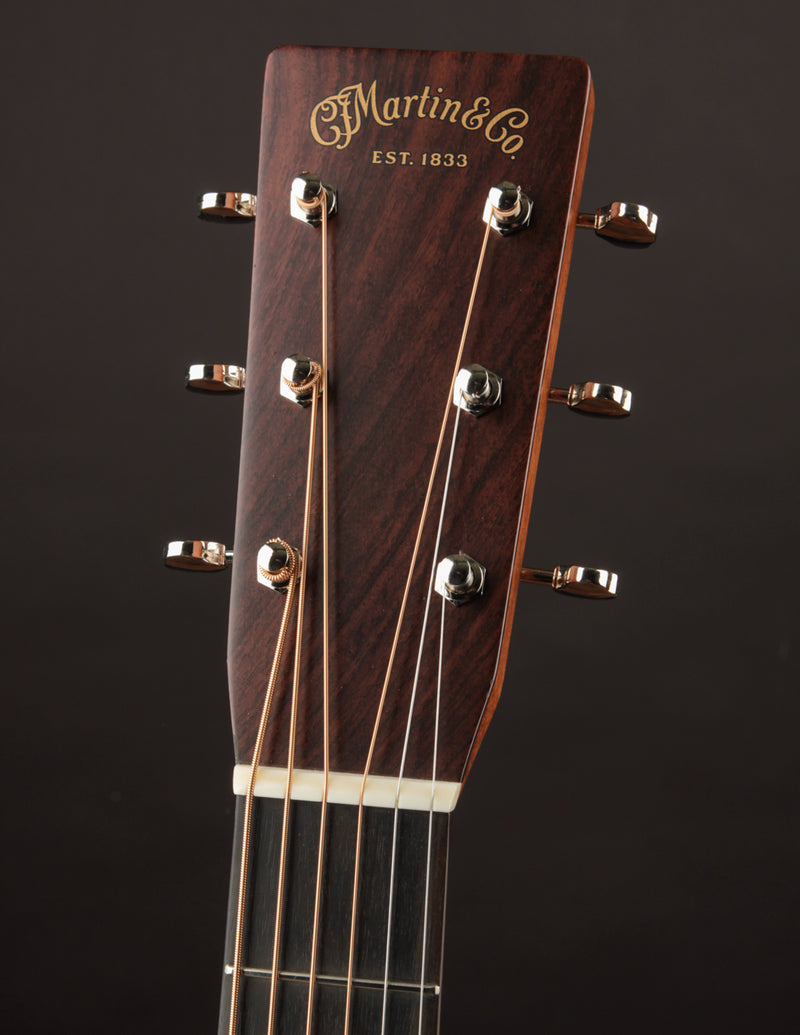 Martin Custom Shop 0000 28-Style Wild Grain Rosewood & European Spruce