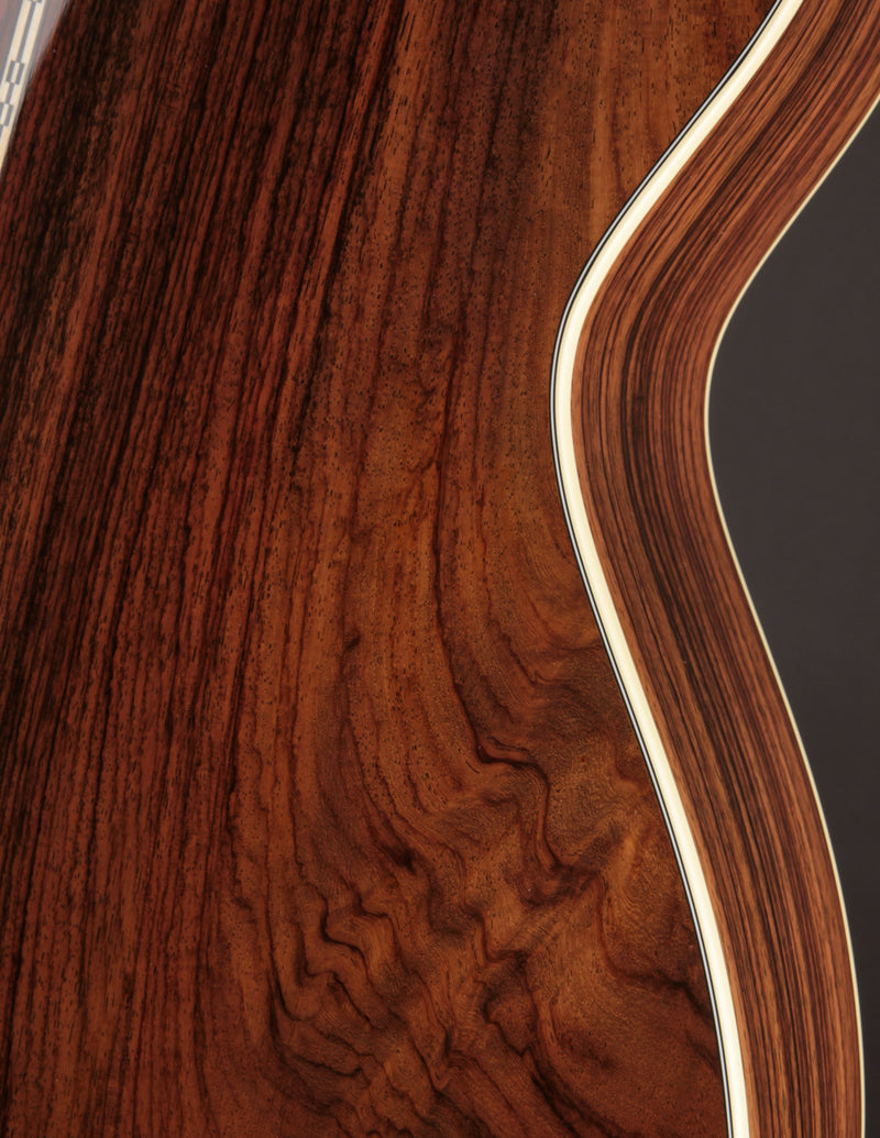 Martin Custom Shop 0000 28-Style Wild Grain Rosewood & European Spruce