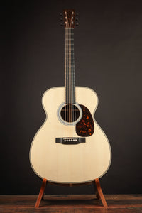 Martin Custom Shop 0000 28-Style Wild Grain Rosewood & European Spruce