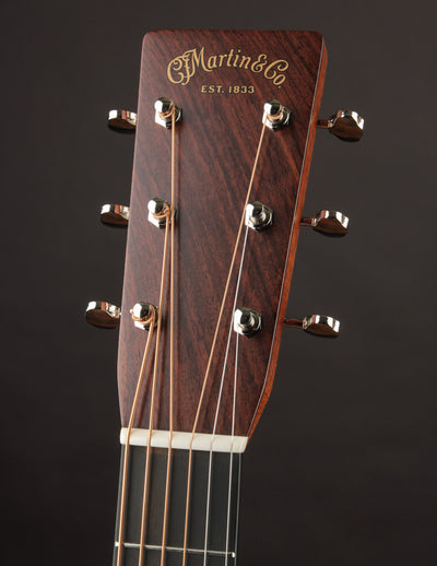 Martin Custom Shop 0000 28-Style Wild Grain Rosewood & European Spruce