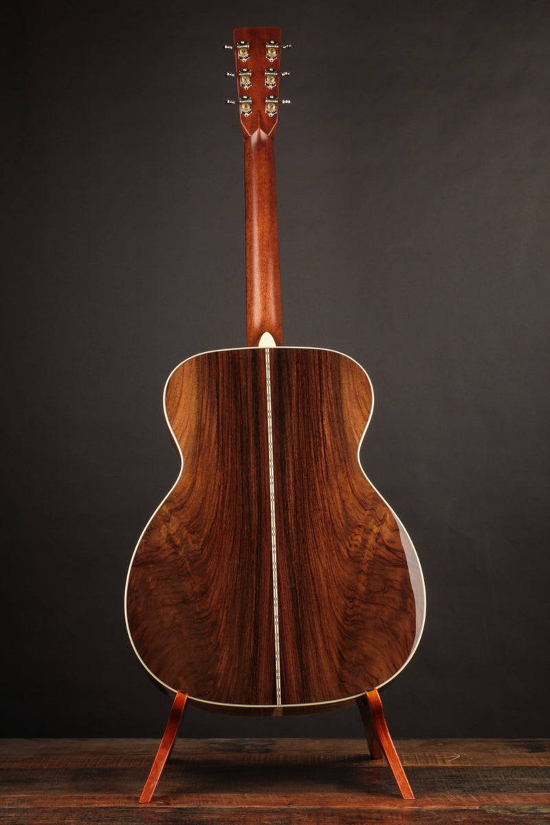 Martin Custom Shop 0000 28-Style Wild Grain Rosewood & European Spruce