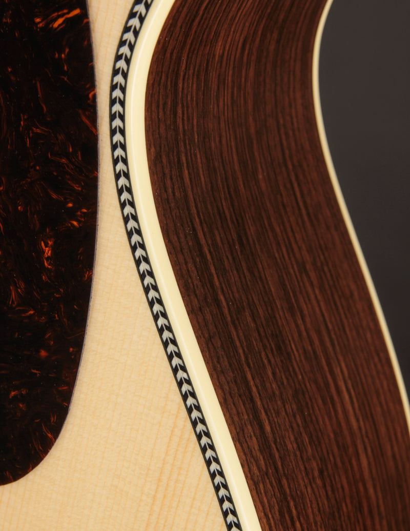 Martin Custom Shop 0000 28-Style Wild Grain Rosewood & European Spruce