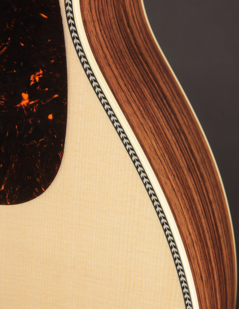 Martin Custom Shop 0000 28-Style Wild Grain Rosewood & European Spruce