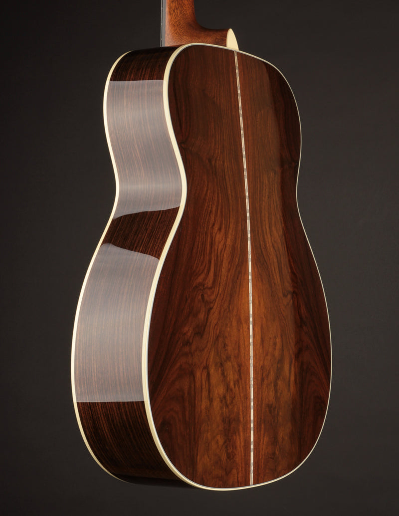 Martin Custom Shop 0000 28-Style Wild Grain Rosewood & European Spruce