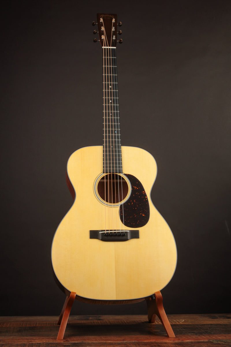 Martin Custom Shop 000-18 1937 Sinker Mahogany